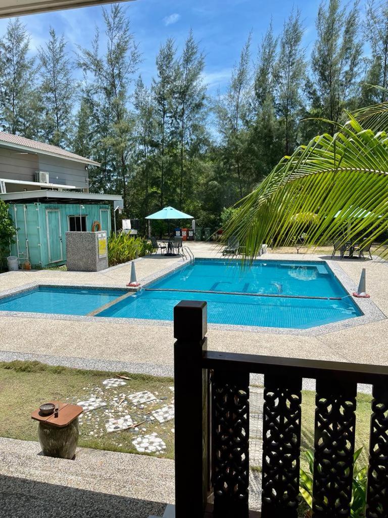 Casa Tanjung Jara Hotel Dungun Buitenkant foto