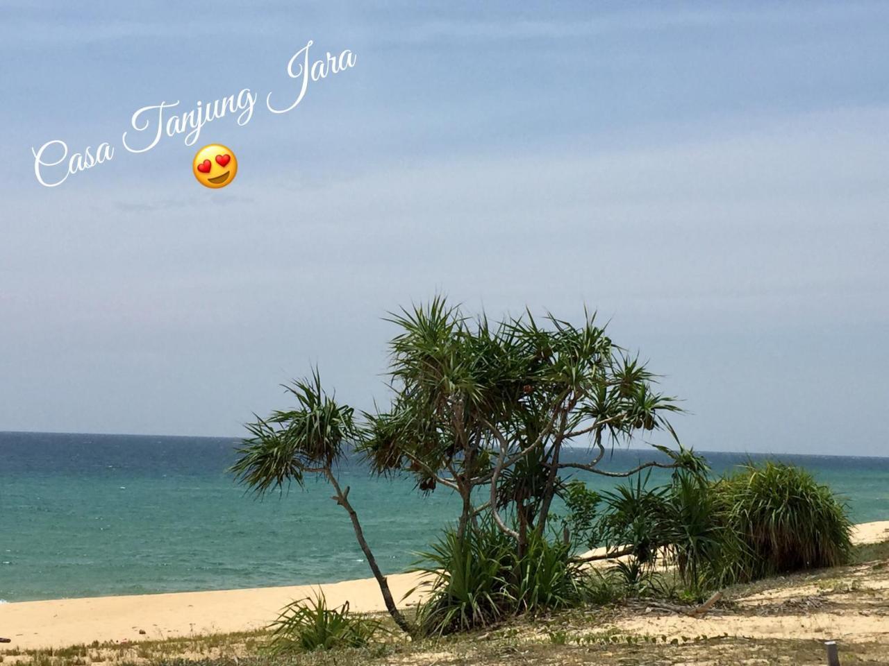 Casa Tanjung Jara Hotel Dungun Buitenkant foto